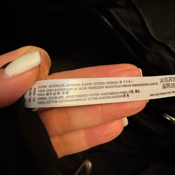 We The Free - Echo Leather Tote
Brand new - Picture 15 of 16